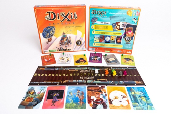 Dixit-board-game-4