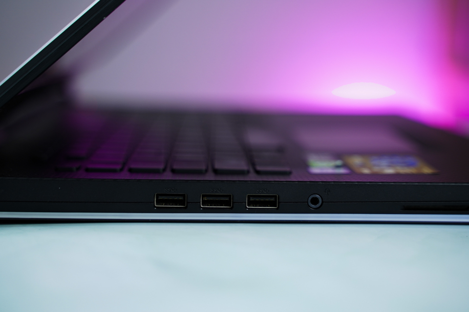 rog strix scar