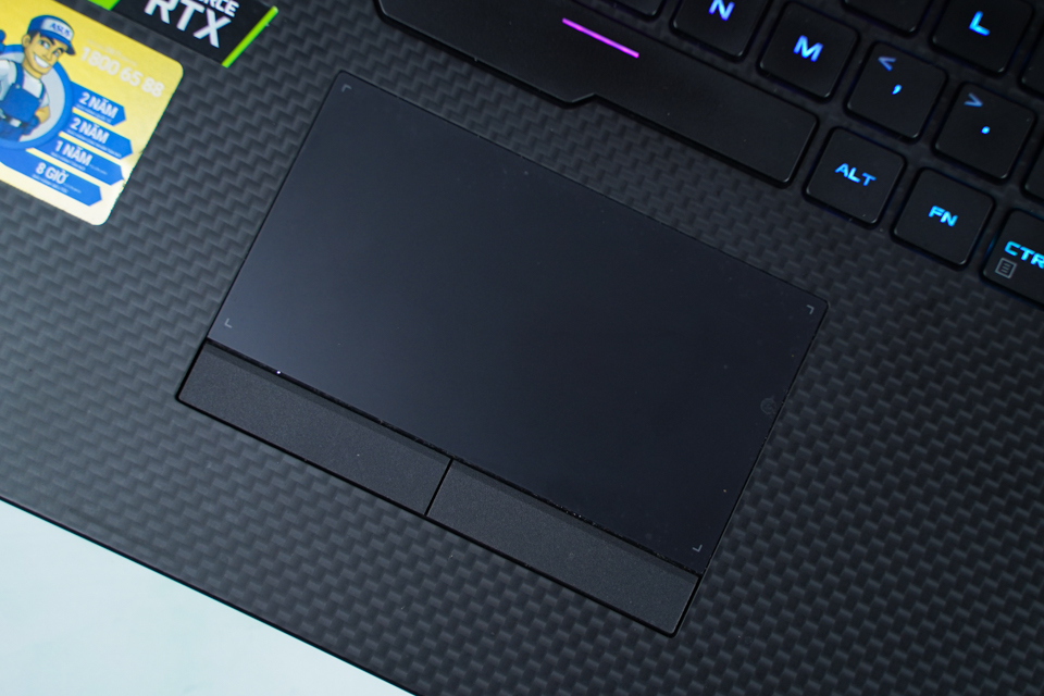 rog strix scar