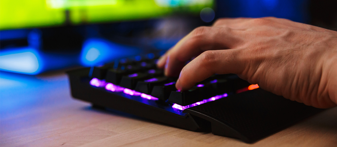 bàn phím cơ, bàn phím cơ giá rẻ, mechanical keyboard, bàn phím thường, khác biệt bàn phím cơ và bàn phím thường