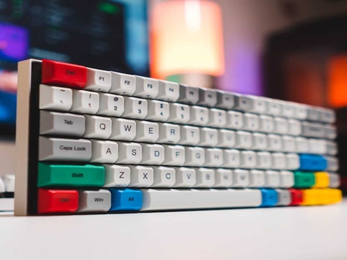 bàn phím cơ, bàn phím cơ giá rẻ, mechanical keyboard, bàn phím thường, khác biệt bàn phím cơ và bàn phím thường