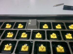 bàn phím cơ, bàn phím cơ giá rẻ, mechanical keyboard, bàn phím thường, khác biệt bàn phím cơ và bàn phím thường, các loại switch bàn phím cơ, switch phím cơ, switch