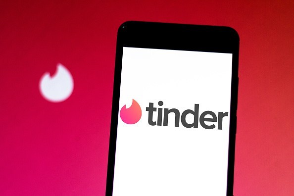 tinder là gì