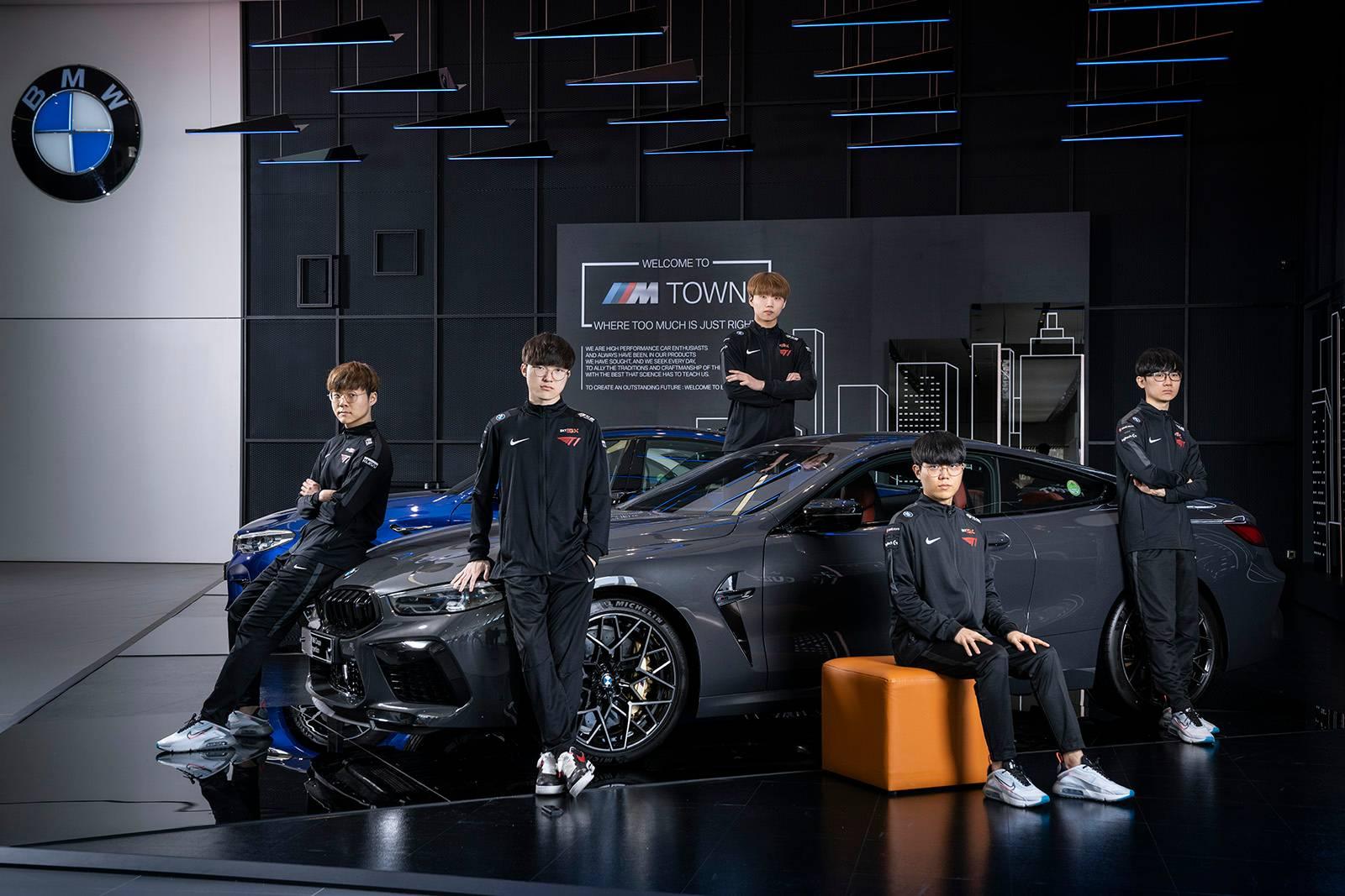 BMW x T1