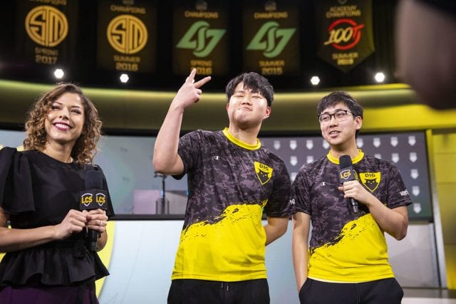 Dignitas Huni