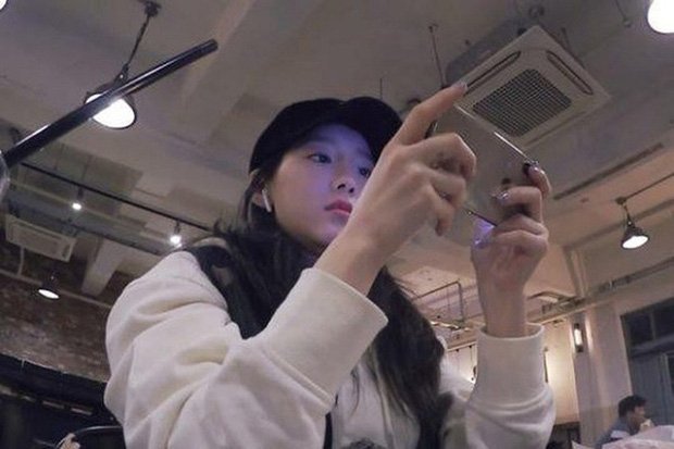 Những nữ Idol Kpop xinh đẹp thích chơi PUBG, thậm chí là là Pro Player