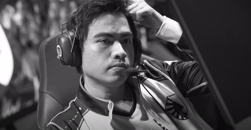 Xmithie rời Team Liquid