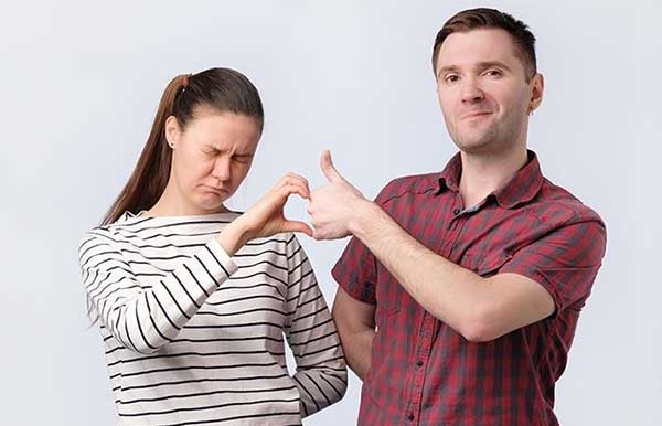 dấu hiệu dính friendzone