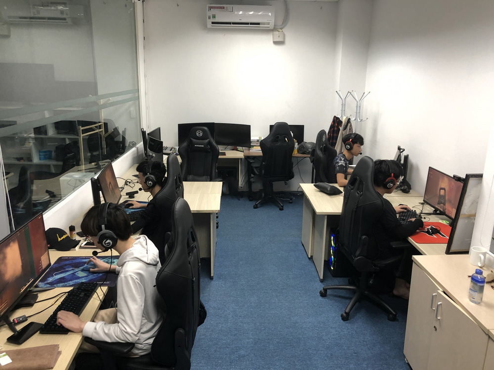 Cửa hàng đồng hồ chính hãng tại TPHCM