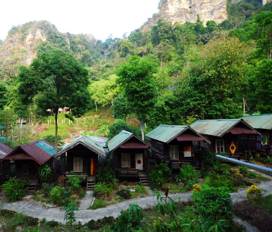 homestay, chill