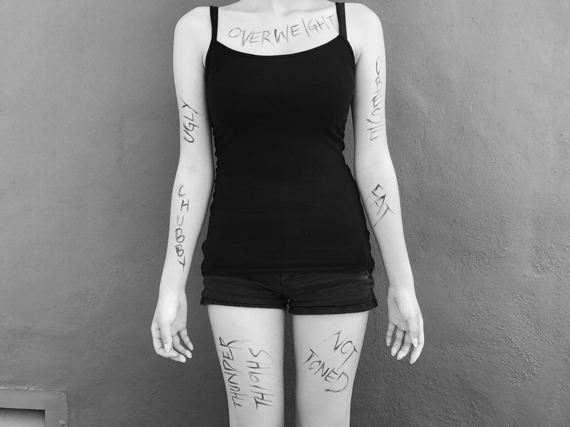 body shaming, miệt thị ngoại hình, body shaming là gì