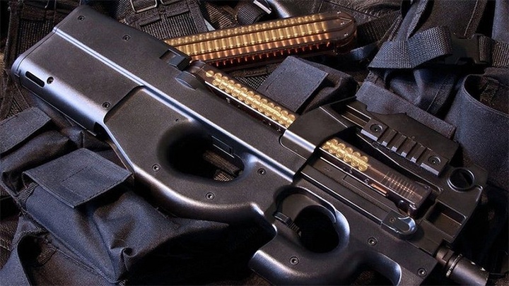 PUBG Mobile, P90, vũ khí, súng, thông tin, ngoài đời thật