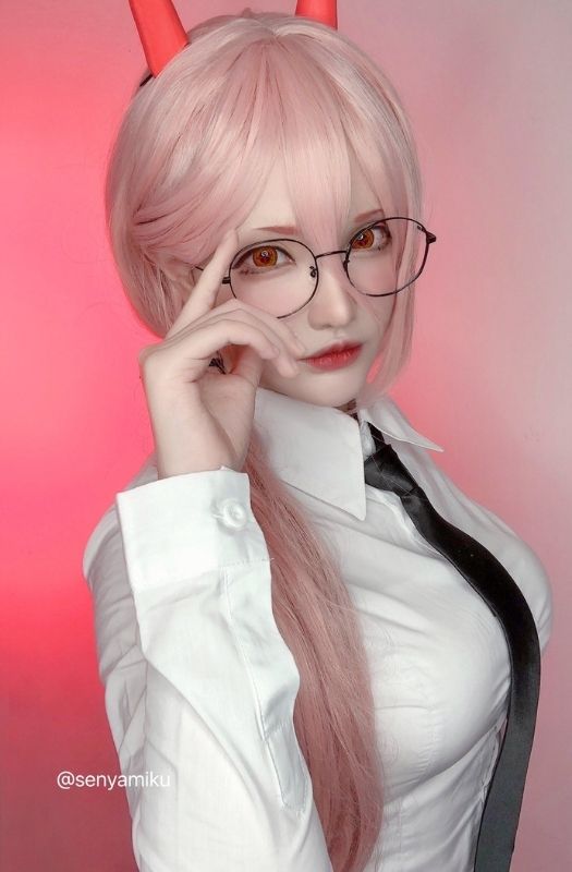 Bộ ảnh cosplay các nhân vật nữ của bộ truyện Chainsaw Man cực kỳ xinh đẹp và bắt mắt
