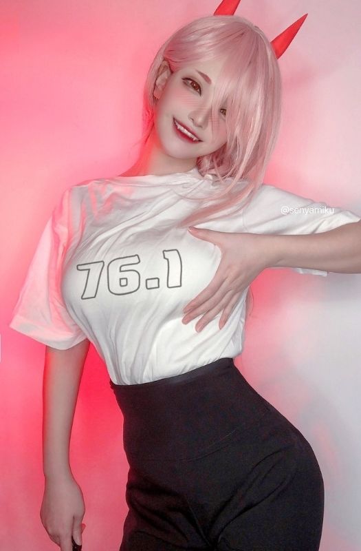 Bộ ảnh cosplay các nhân vật nữ của bộ truyện Chainsaw Man cực kỳ xinh đẹp và bắt mắt