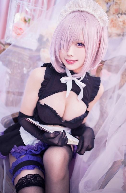 Bộ ảnh cosplay mỹ nhân Mashu Kyrielight của Fate/Grand Order vô cùng gợi cảm
