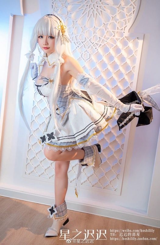 Loạt ảnh cosplay mỹ nhân Azur Lane lấp ló ngực đầy, đẹp mê hồn