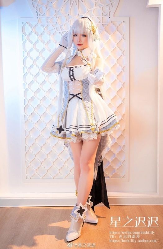 Loạt ảnh cosplay mỹ nhân Azur Lane lấp ló ngực đầy, đẹp mê hồn