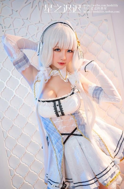 Loạt ảnh cosplay mỹ nhân Azur Lane lấp ló ngực đầy, đẹp mê hồn