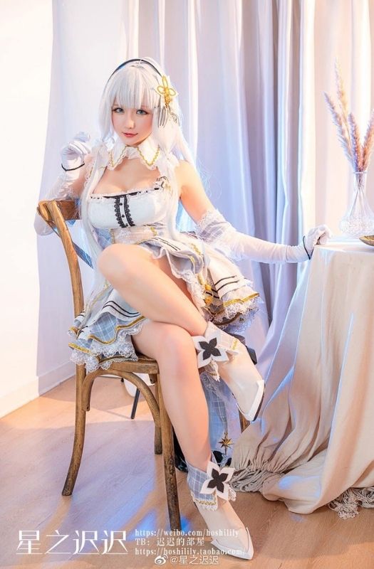 Loạt ảnh cosplay mỹ nhân Azur Lane lấp ló ngực đầy, đẹp mê hồn