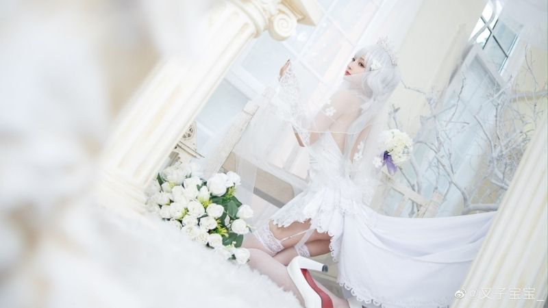 Loạt ảnh cosplay mỹ nhân Azur Lane với bộ áo cưới đầy quyến rũ