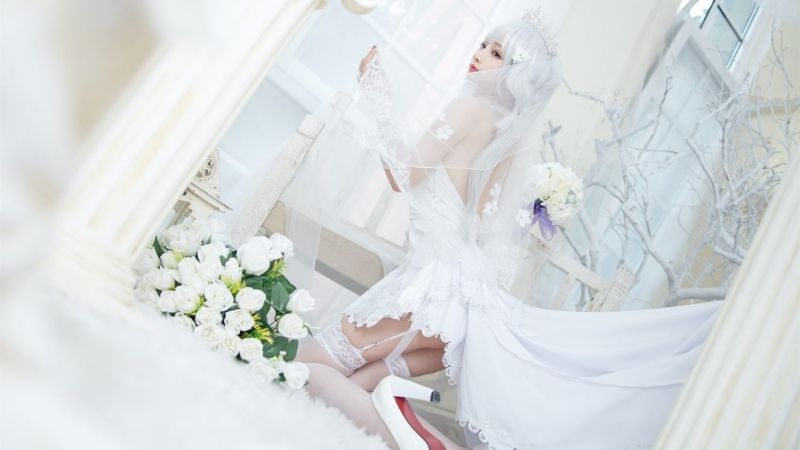 Loạt ảnh cosplay mỹ nhân Azur Lane với bộ áo cưới đầy quyến rũ