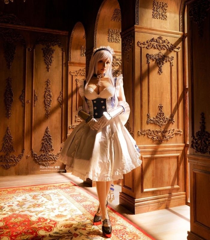 Loạt ảnh cosplay nhân vật Belfast vô cùng ngây thơ nhưng không kém phần gợi cảm