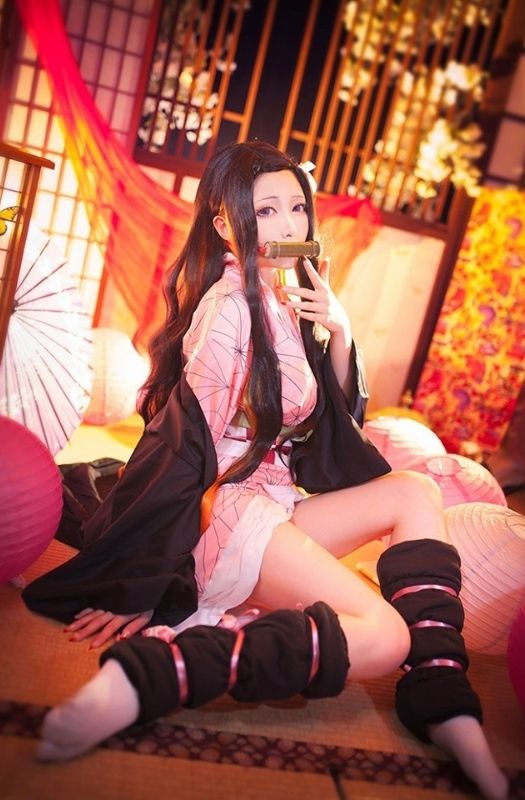 Bộ ảnh cosplay nhân vật Nezuko khiến người hâm mộ phải đổ gục với độ dễ thương 