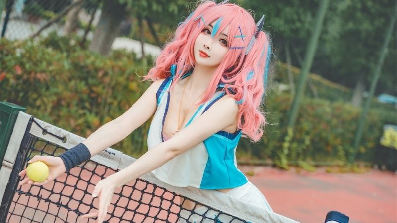 Bộ ảnh cosplay nhân vật USS Bremerton trong Azur Lane khiến người xem phải bỏng mắt