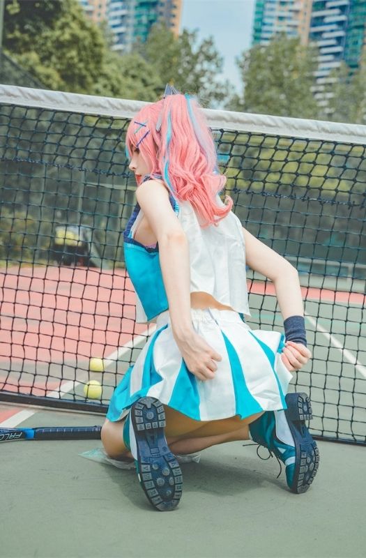Bộ ảnh cosplay nhân vật USS Bremerton trong Azur Lane khiến người xem phải bỏng mắt