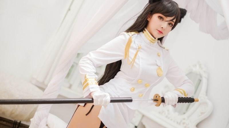 Bộ ảnh cosplay nhân vật Atago trong Azurlane với gương mặt xinh đẹp và vóc dáng sexy hết nấc
