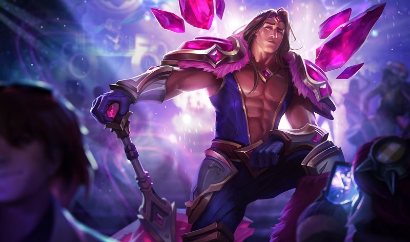 Cộng đồng "kêu gào" Taric xứng đáng làm Vệ Binh Ánh Sáng hơn Diana