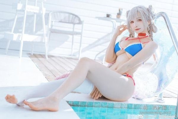 Loạt ảnh cosplay nàng HMS Formidable siêu gợi cảm trong Azur Lane