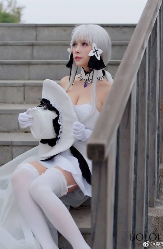 Bộ ảnh cosplay nàng HMS Illustrious đầy quyến rũ trong Azur Lane