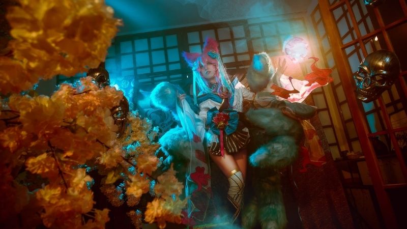 Loạt ảnh cosplay Ahri Chiêu Hồn Thiên Hồ