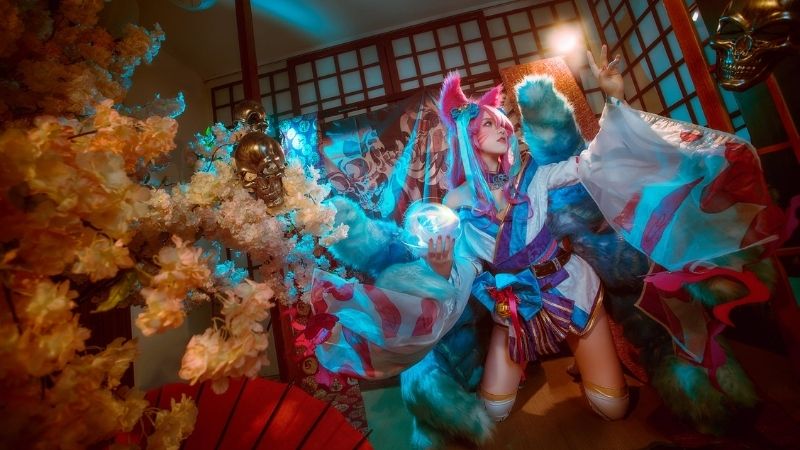 Loạt ảnh cosplay Ahri Chiêu Hồn Thiên Hồ