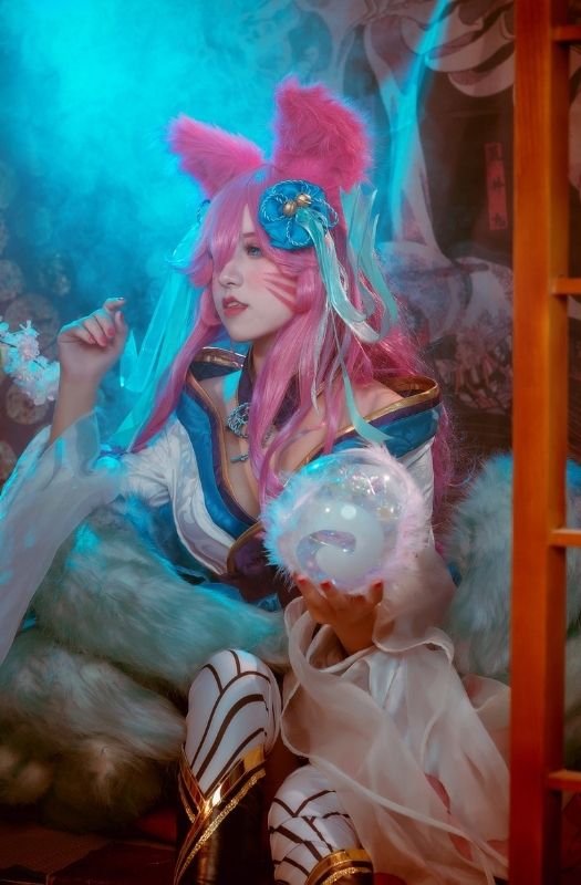 Loạt ảnh cosplay Ahri Chiêu Hồn Thiên Hồ