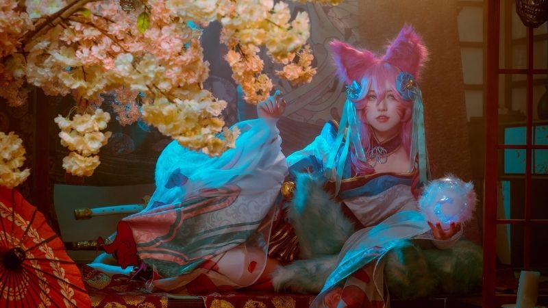 Loạt ảnh cosplay Ahri Chiêu Hồn Thiên Hồ