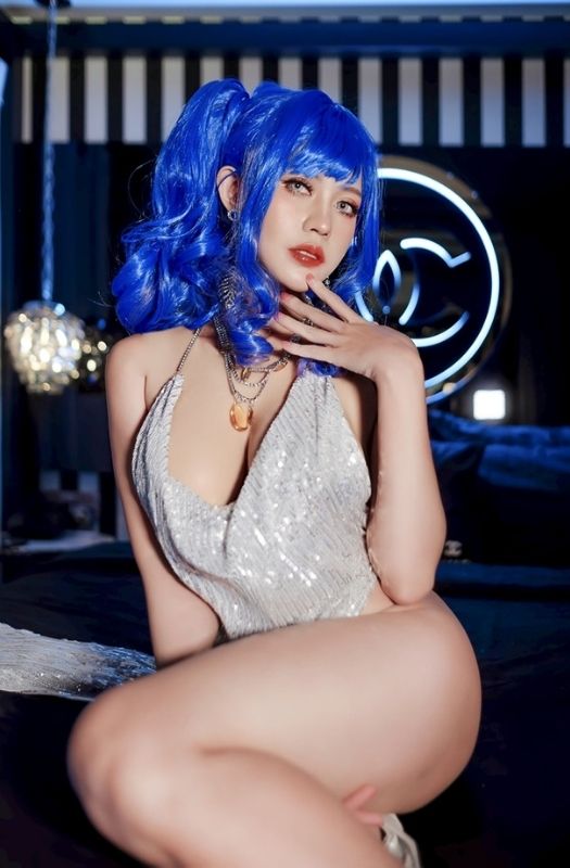Loạt ảnh cosplay mỹ nhân St. Louis với "tâm hồn" căng tròn