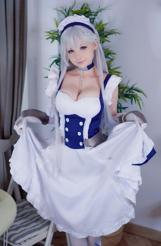 Loạt ảnh cosplay nhân vật Belfast vô cùng gợi cảm và quyến rũ