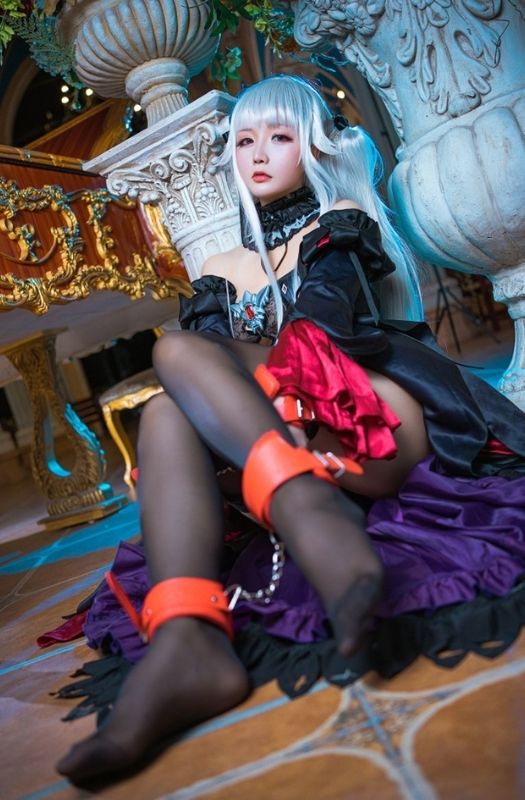 Loạt ảnh cosplay mỹ nhân Kagarino Kirie ăn đứt cả bản gốc