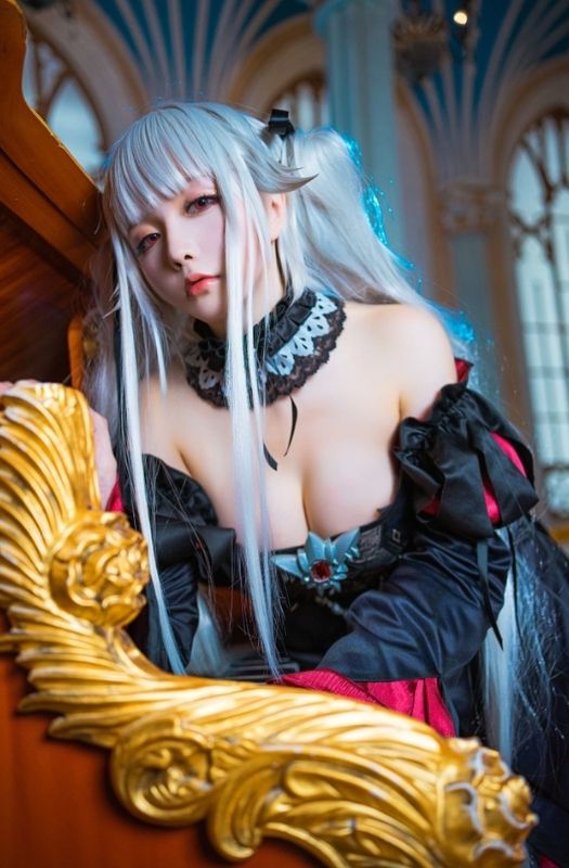 Loạt ảnh cosplay mỹ nhân Kagarino Kirie ăn đứt cả bản gốc