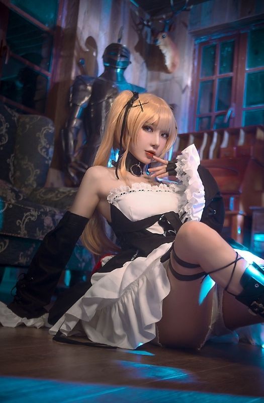 Bộ ảnh cosplay nhân vật Marie Rose trong Dead or Alive