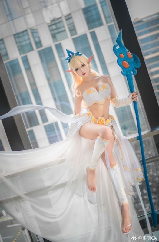 Loạt ảnh cosplay vị tướng Janna trong LMHT