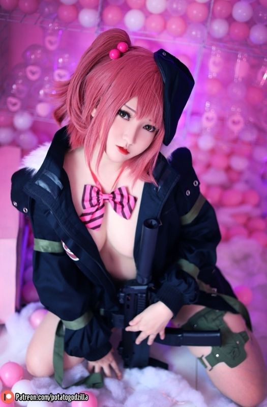 Bộ ảnh cosplay nhân vật MP7 gợi cảm trong Girls' Frontline
