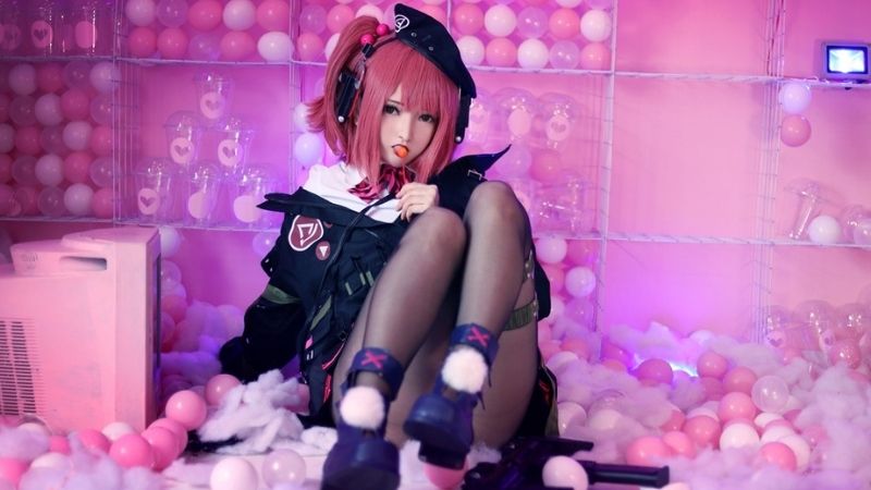Bộ ảnh cosplay nhân vật MP7 gợi cảm trong Girls' Frontline