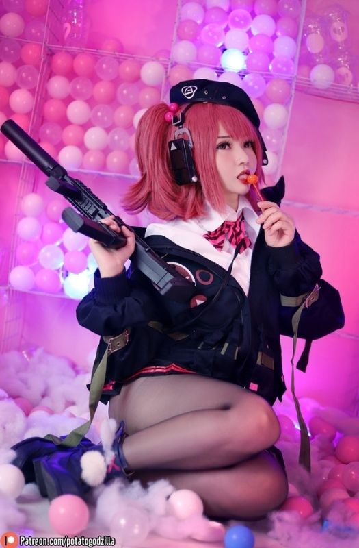 Bộ ảnh cosplay nhân vật MP7 gợi cảm trong Girls' Frontline