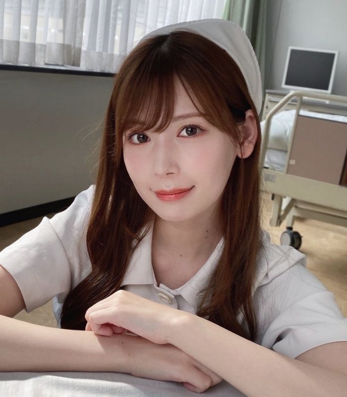 Yua Mikami bất ngờ bị bật bãi ra khỏi nhiều bảng xếp hạng