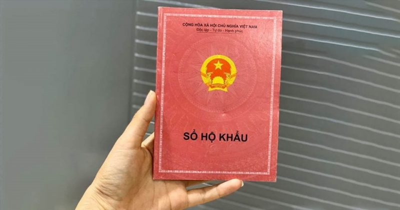 hộ khẩu thường trú là gì