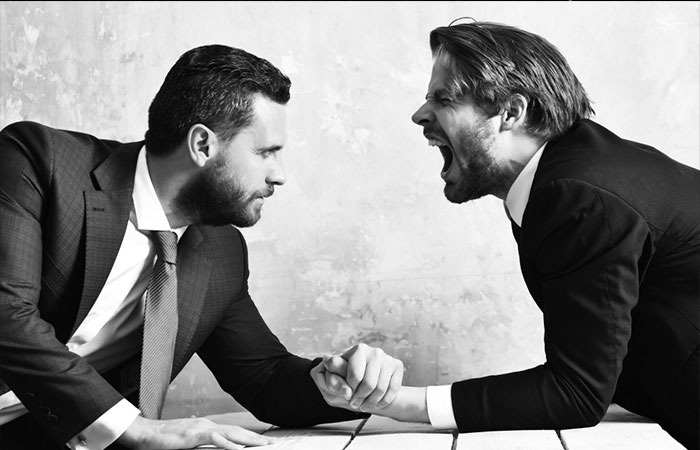 Tính bảo thủ là gì? Nó có thực sự làm bạn tụt hậu?