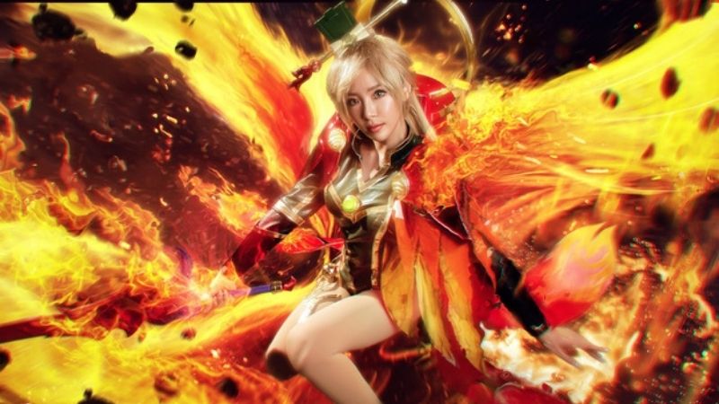 Loạt ảnh cosplay trang phục Butterfly Phượng Cửu Thiên trong Liên Quân Mobile.